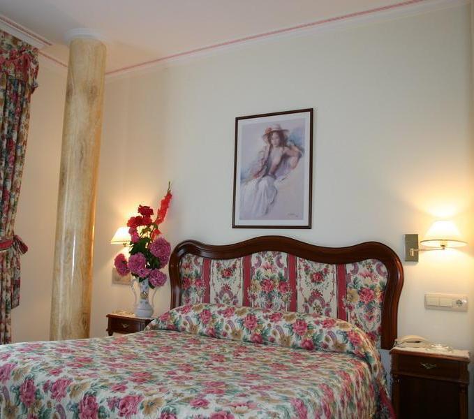 Hotel De Borlena Pokoj fotografie